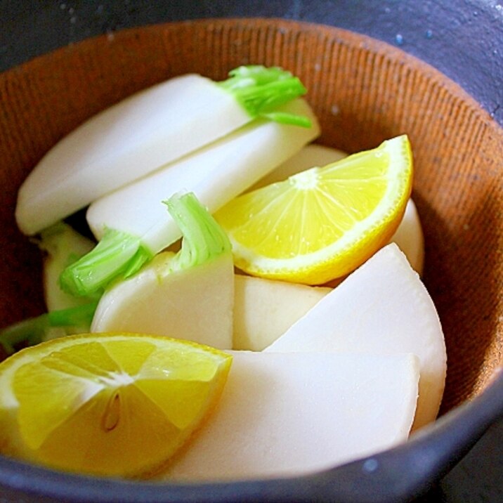 かぶのレモン塩＊かぶ葉のごま油炒め